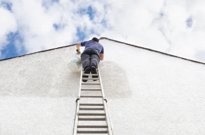 Peinture extérieure à Crach — façades et ravalement